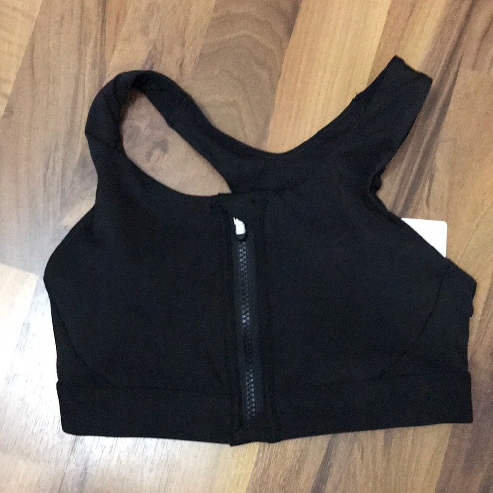 Athleta Ultimate Zip Front bra D-DD